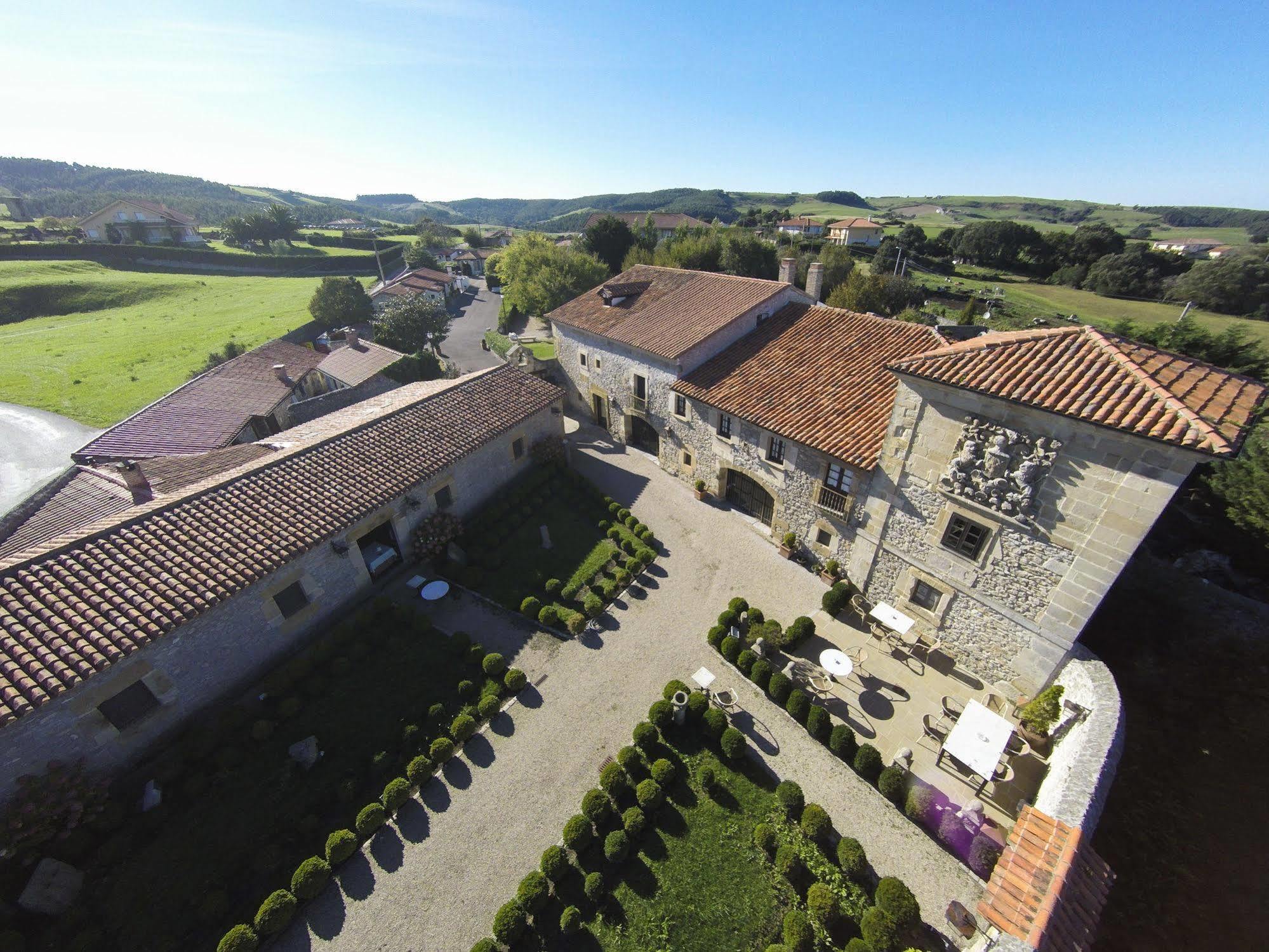 Hotel Palacio De La Pena Cantabria Ахо Экстерьер фото