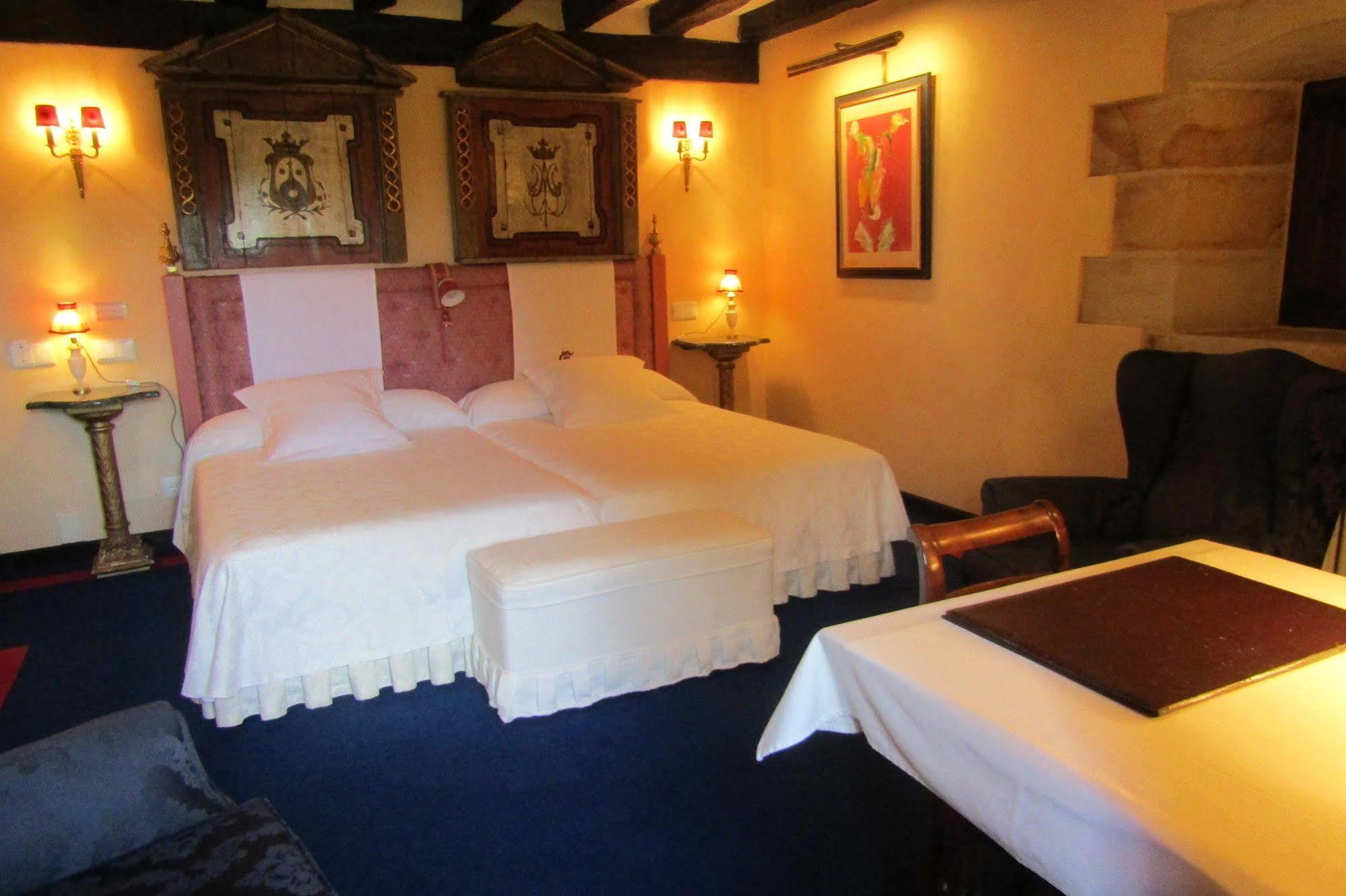 Hotel Palacio De La Pena Cantabria Ахо Экстерьер фото
